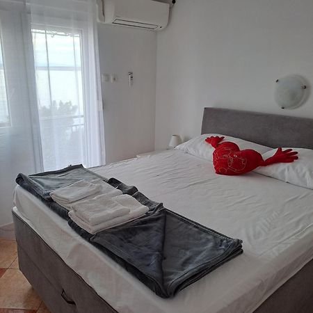 Apartments By The Sea Dramalj, Crikvenica - 2376 エクステリア 写真