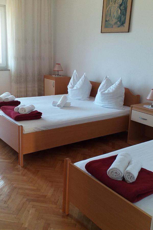 Apartments By The Sea Dramalj, Crikvenica - 2376 エクステリア 写真